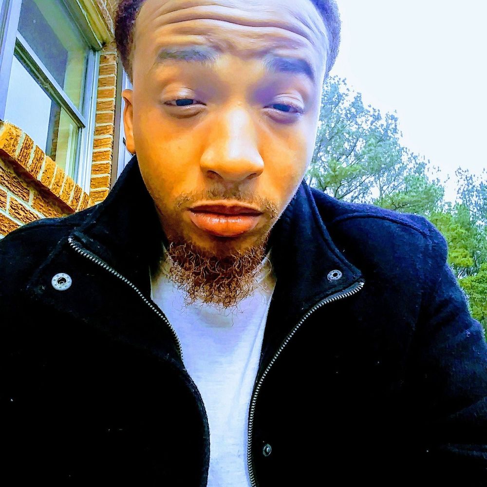 Meet your Posher, Dontae